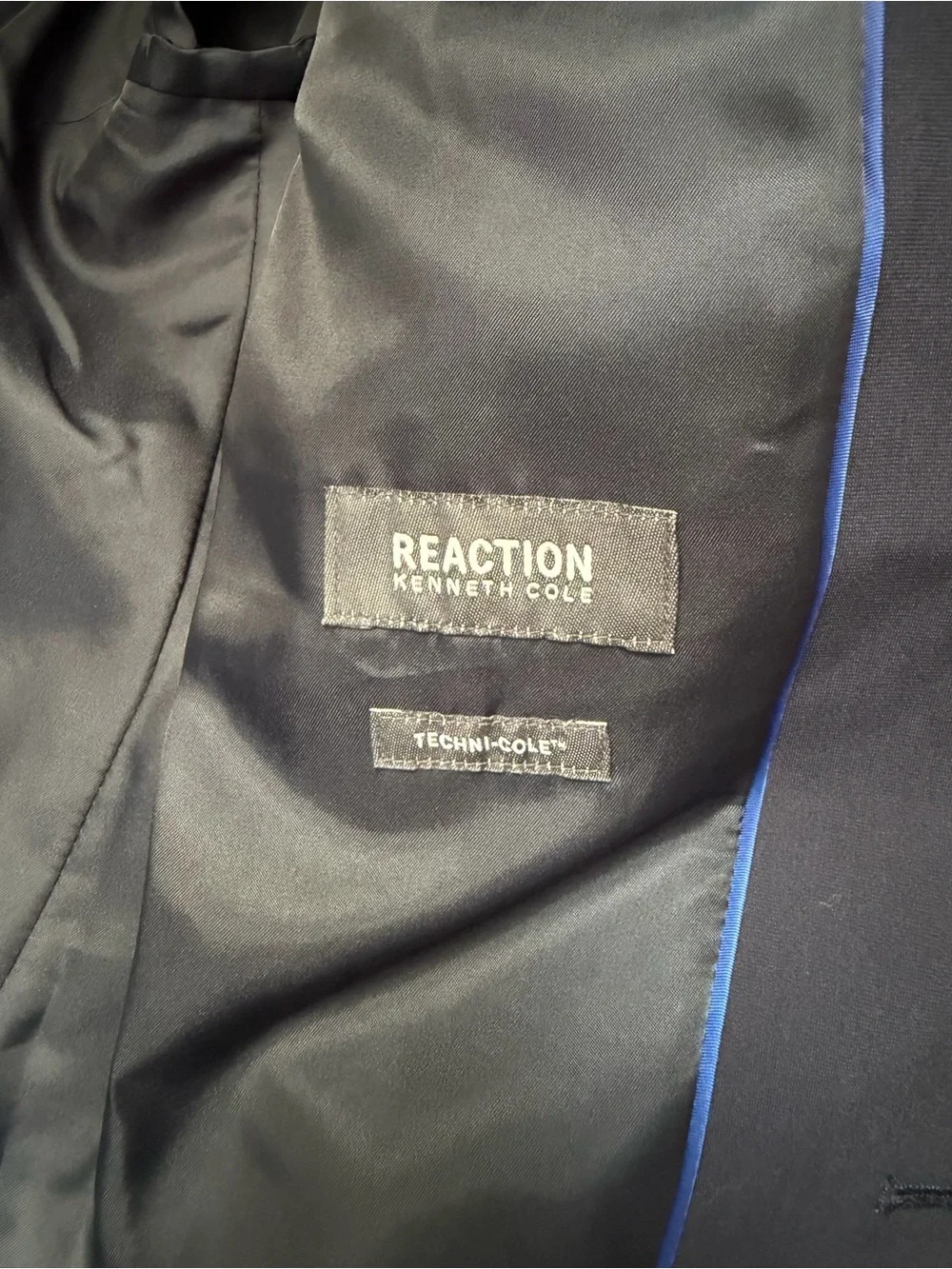 NWOT Kenneth Cole Reaction Navy Blazer - Classic Two-Button Suit Jacket Big Boys